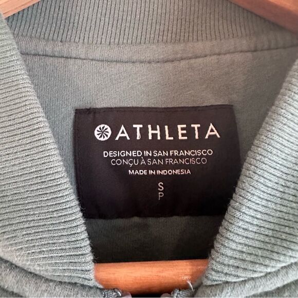 Athleta Retro Plush Quilted Oversized Bomber Jacket in Deep Ocean Teal Size S - Picture 8 of 9